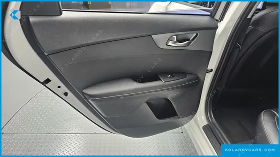 KIA K3 PRESTIGE