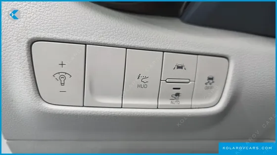 HYUNDAI KONA PREMIUM