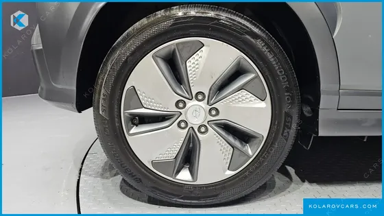 HYUNDAI KONA MODREN