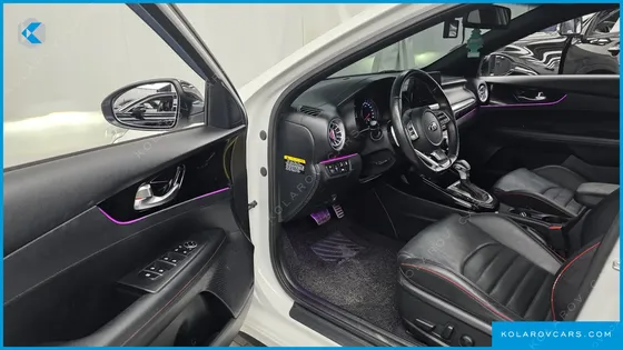 KIA K3 5DOOR GT PLUS