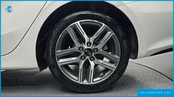 KIA K3 LUXURY