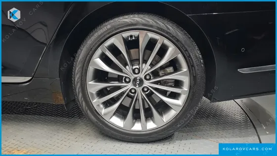 KIA K9 3.3 T-GDI AWD
