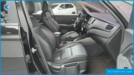 KIA CARENS 1.7 VGT LUXURY