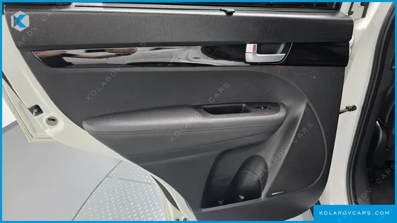 KIA SORENTO DIESEL 2.0 2WD