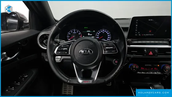 KIA K3 5DOOR GT SIGNATURE