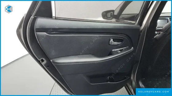 KIA CARENS 1.7 VGT NOBLESSE