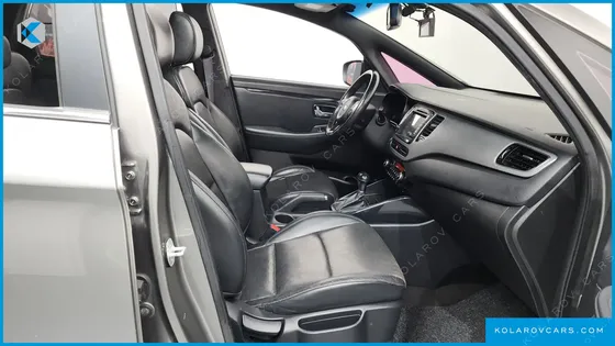 KIA CARENS 1.7 VGT NOBLESSE