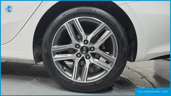 KIA K3 TRENDY