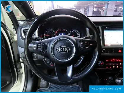 KIA CARENS 1.7 VGT PRESTIGE