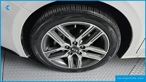 KIA K3 TRENDY
