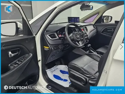 KIA CARENS 2.0 LPI LUXURY