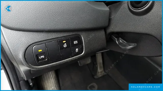 KIA CARENS 2.0 LPI LUXURY