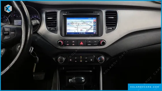 KIA CARENS 2.0 LPI LUXURY