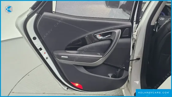 HYUNDAI GRANDEUR LPG HG300 EXCLUSIVE
