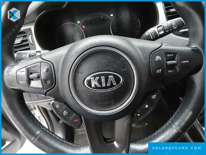 KIA CARENS 1.7 VGT PRESTIGE