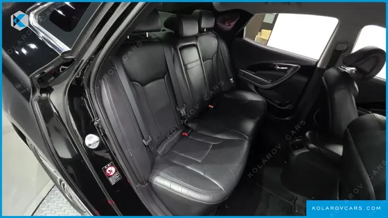 HYUNDAI GRANDEUR HG240 MODERN