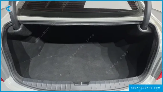 HYUNDAI GRANDEUR HG220 DIESEL PREMIUM COLLECTION