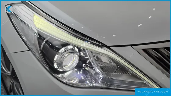HYUNDAI GRANDEUR HG220 DIESEL PREMIUM COLLECTION