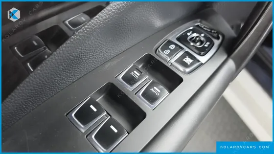 HYUNDAI GRANDEUR HG220 DIESEL PREMIUM COLLECTION