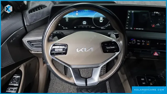 KIA K8 2.5 GASOLINE 2WD