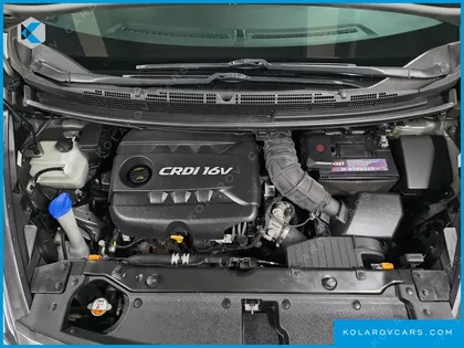 KIA CARENS 1.7 VGT PRESTIGE