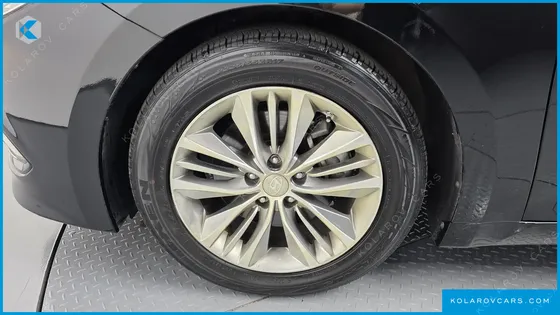 HYUNDAI GRANDEUR HG220 DIESEL MODERN