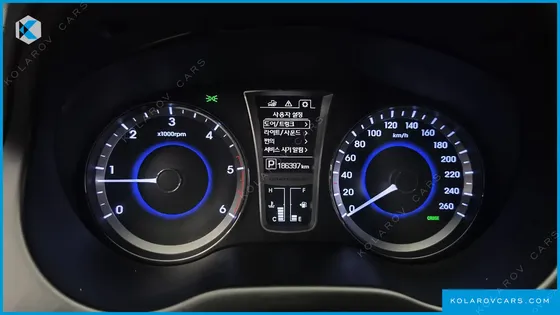 HYUNDAI GRANDEUR HG220 DIESEL MODERN