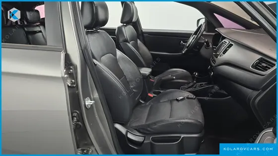 KIA CARENS 2.0 LPI PRESTIGE