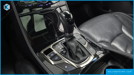 HYUNDAI GRANDEUR LPG HG300 HANDICAPPED ONLY