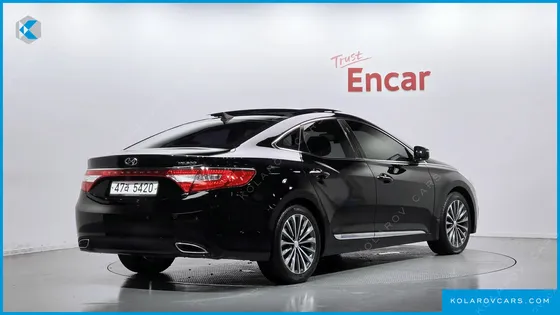 HYUNDAI GRANDEUR HG300 PREMIUM
