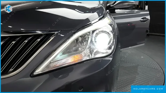 HYUNDAI GRANDEUR HG240 MODERN