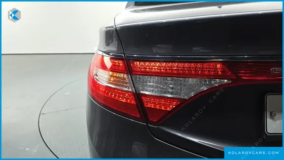 HYUNDAI GRANDEUR HG240 MODERN