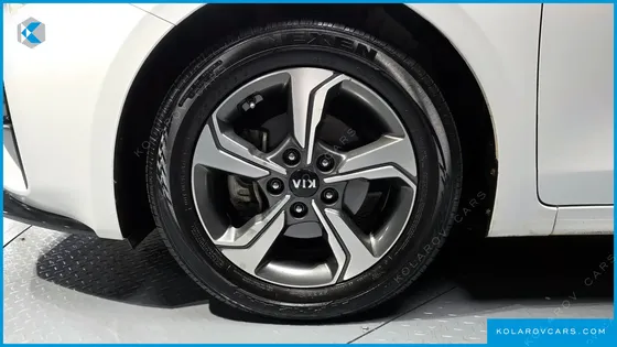 KIA K3 NOBLESSE