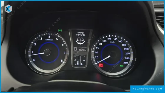 HYUNDAI GRANDEUR HG240 MODERN