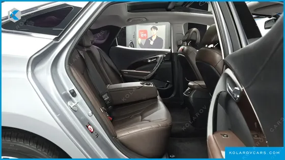 HYUNDAI GRANDEUR HG240 MODERN