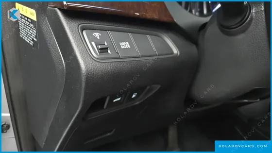 HYUNDAI GRANDEUR HG240 MODERN