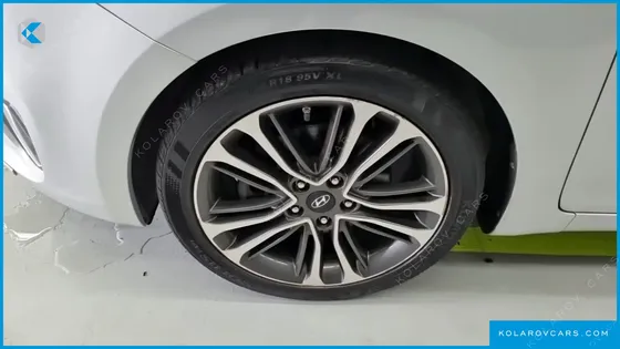 KIA CARENS 2.0 LPI PRESTIGE