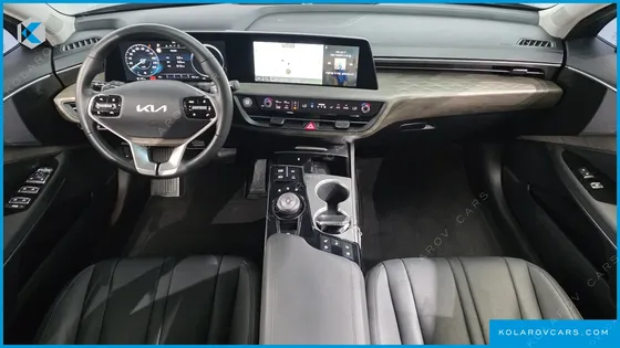 KIA K8 2.5 GASOLINE 2WD