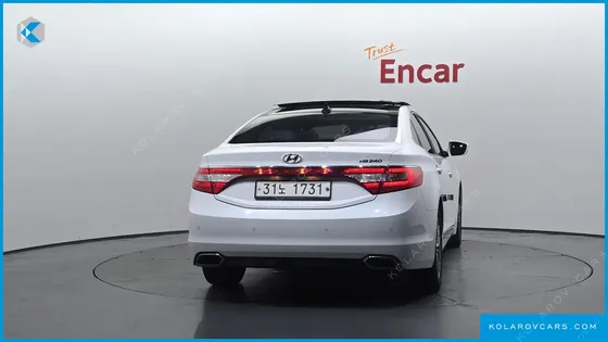 HYUNDAI GRANDEUR HG240 MODERN
