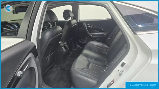 HYUNDAI GRANDEUR HG240 MODERN