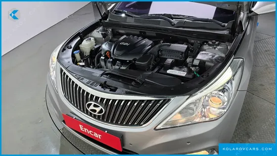HYUNDAI GRANDEUR HG240 MODERN