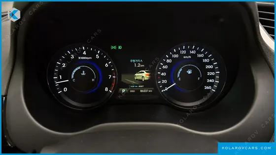 HYUNDAI GRANDEUR HG240 MODERN