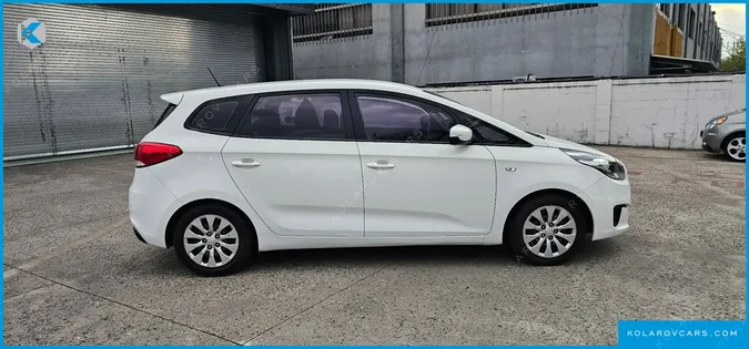 KIA CARENS 1.7 VGT DELUXE