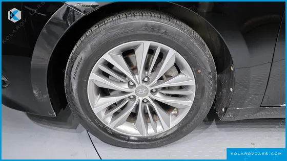 HYUNDAI GRANDEUR HG240 MODERN COLLECTION