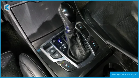 HYUNDAI GRANDEUR HG240 MODERN COLLECTION