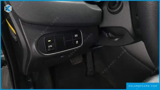 KIA CARENS 2.0 LPI LUXURY