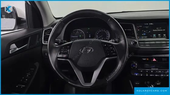 HYUNDAI TUCSON DIESEL 2.0 2WD
