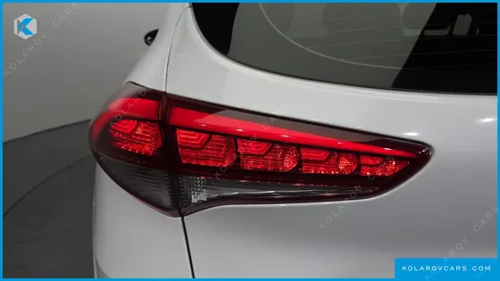 HYUNDAI TUCSON DIESEL 2.0 2WD