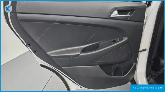 HYUNDAI TUCSON DIESEL 2.0 2WD