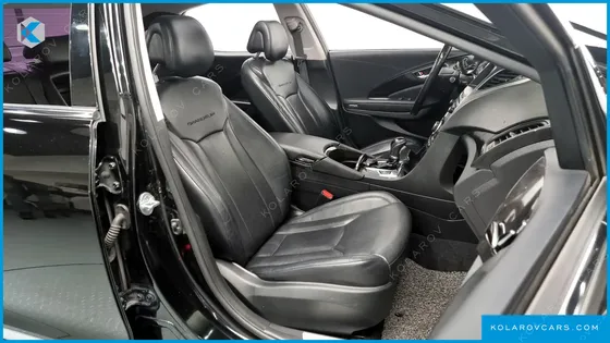 HYUNDAI GRANDEUR HG240 MODERN